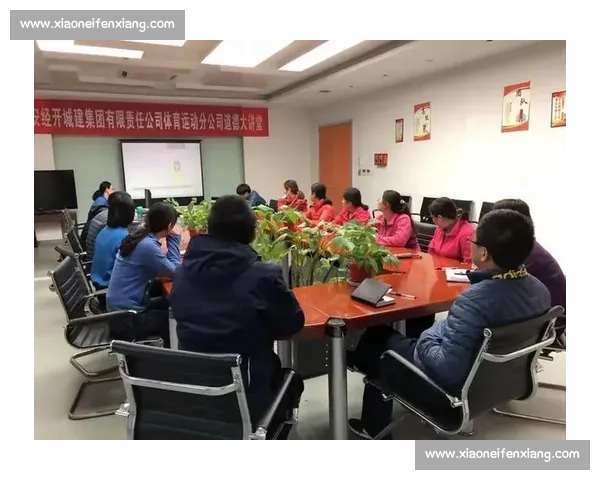 提升体育团队协作效率的沟通策略与实用方法探索